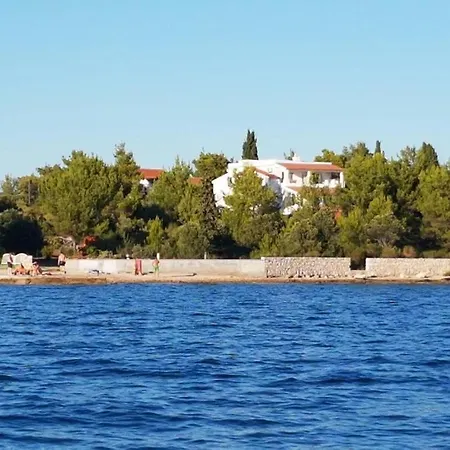Apartment Studio In With Seaview, Terrace, Air Condition, Wifi Pirovac